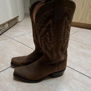 men's size 7D Dan post boots
